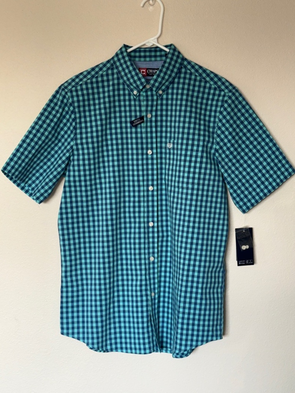 Chaps Men’s “Mint Leaf” Plaid Short Sleeve Button-Down Shirt, Medium